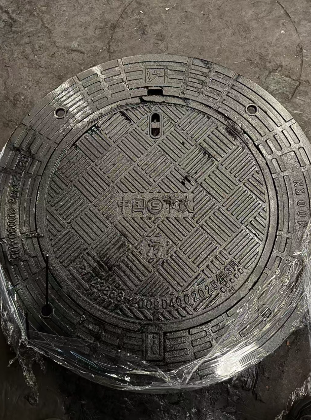 乐都球墨铸铁防沉降井盖展示